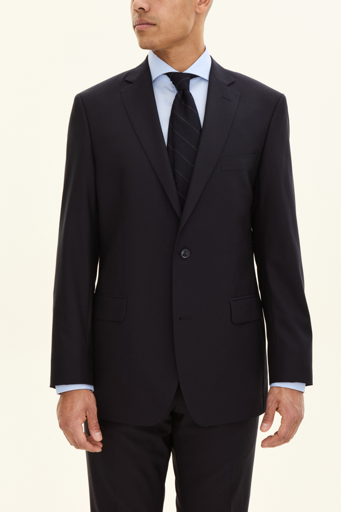 Generous Fit Linen Blazer