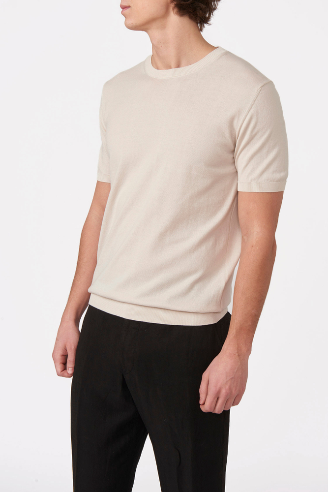 Slim Fit Finstickad T-shirt
