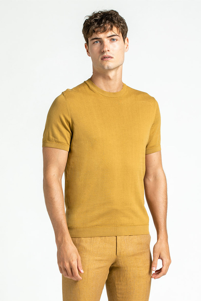 Slim Fit Finstickad T-shirt