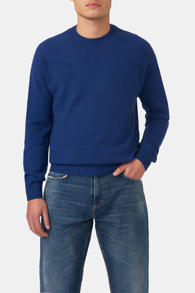 Regular Fit Roundneck Soft Wool Sweater