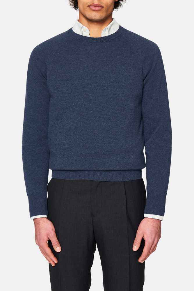 Regular Fit Roundneck Soft Knit Sweater